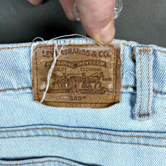 Levi's 540 Jeans Men's 40 X 34 Blue Denim Medium Wash 5-Pockets Straight Leg - Picture 7 of 9